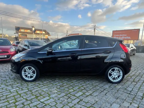 Ford Fiesta 1.0 Ti-VCT Titanium 8