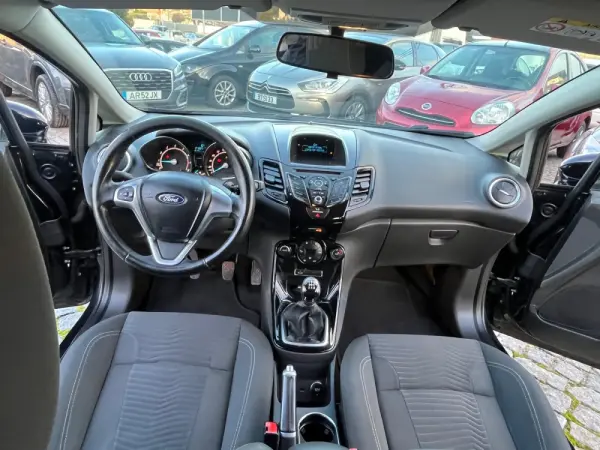 Ford Fiesta 1.0 Ti-VCT Titanium 9