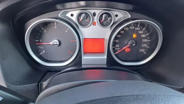 Ford Focus 1.6 TDCi Trend 6