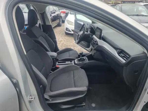 Ford Focus SW 1.5 TDCi EcoBlue Active 14