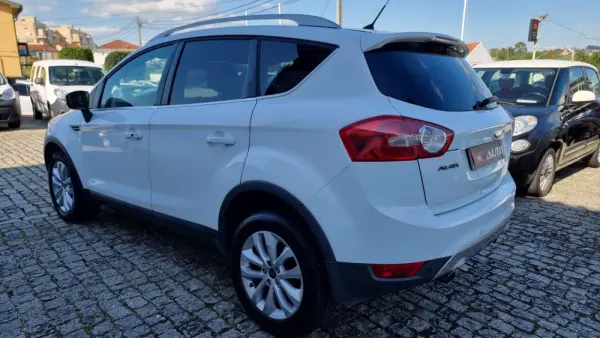Ford Kuga 2.0 TDCi Trend 6