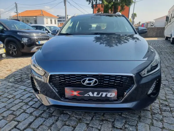 Hyundai i30 SW 1.6 CRDI Launch Edition 3