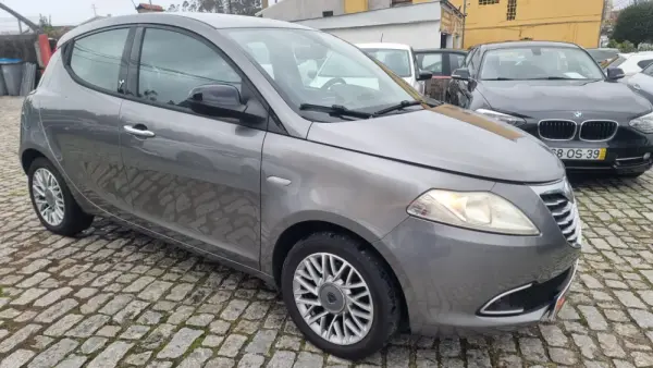 Lancia Ypsilon 1.2 S&S Platinum 2