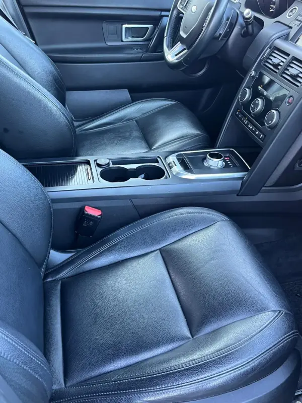 Land Rover Discovery Sport 2.0 TD4 HSE Auto 13