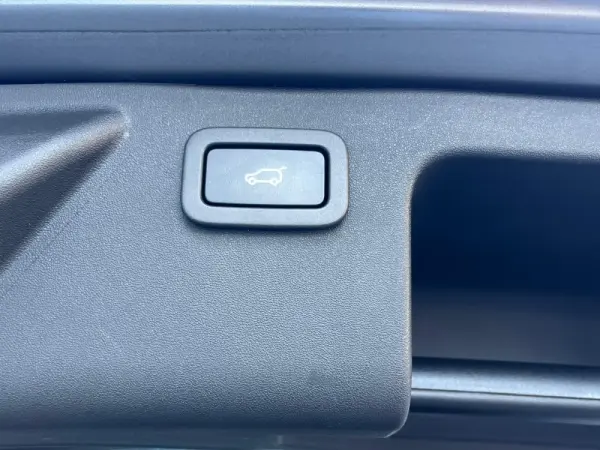 Land Rover Discovery Sport 2.0 TD4 HSE Auto 30