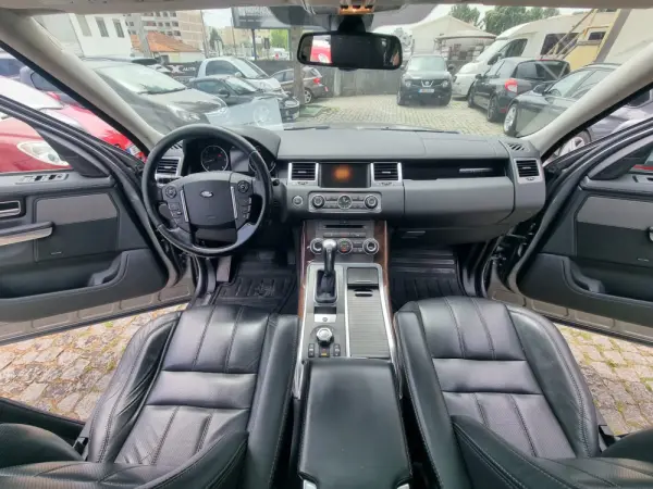 Land Rover Range Rover Sport 3.0 TDV6 HSE 14