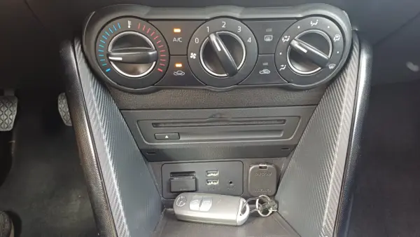 Mazda 2 1.5 Sky.Excellence 16