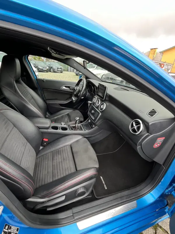 Mercedes-Benz A 200 AMG 6