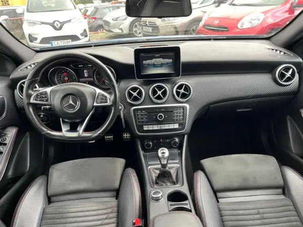 Mercedes-Benz A 200 AMG 7