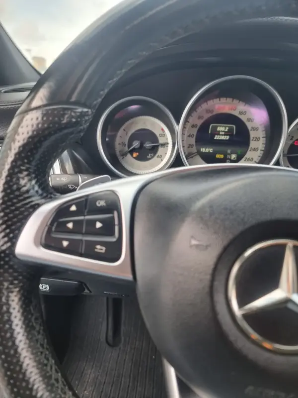 Mercedes-Benz CLS 220 PACK AMG 26