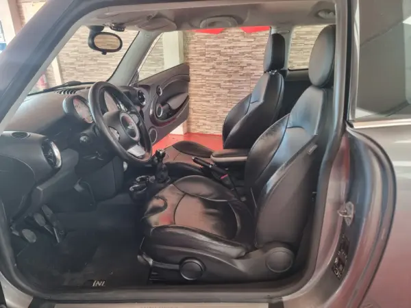 MINI 3 Portas Cooper D 16