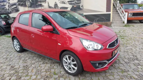 Mitsubishi Space Star Outro 3