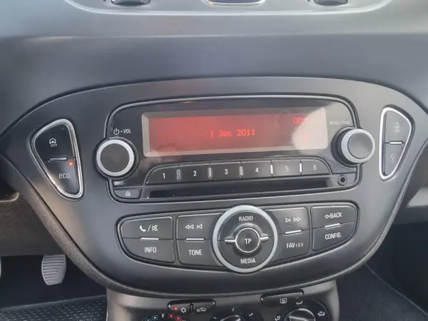 Opel Corsa 1.3 CDTi Cosmo 19