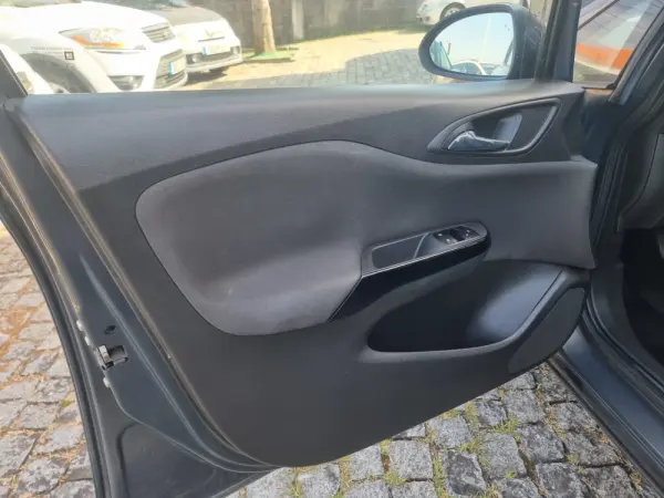 Opel Corsa 1.3 CDTi Cosmo 22