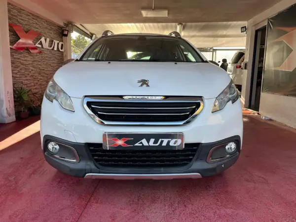 Peugeot 2008 1.2 PureTech Allure 2