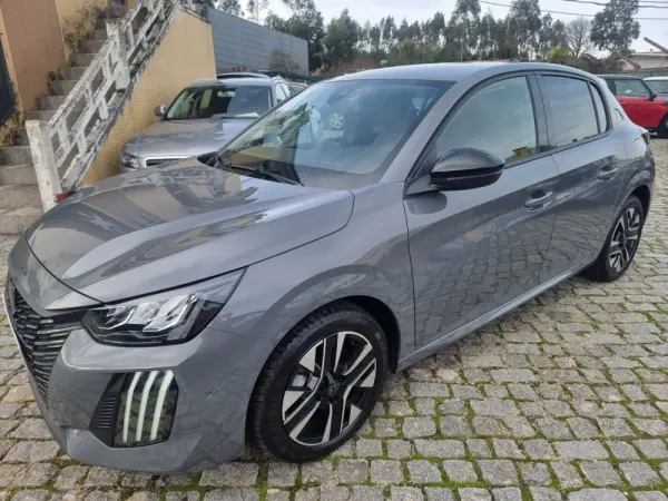 Peugeot 208 1.2 PureTech Allure 1