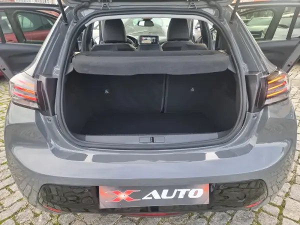 Peugeot 208 1.2 PureTech Allure 6