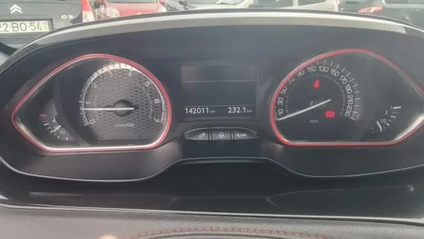 Peugeot 208 1.6 THP GTi 14