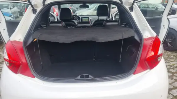 Peugeot 208 1.6 THP GTi 20