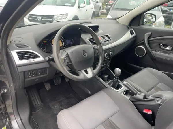 Renault Mégane Sport Tourer 1.5 dCi Dynamique CO2 Champion 10