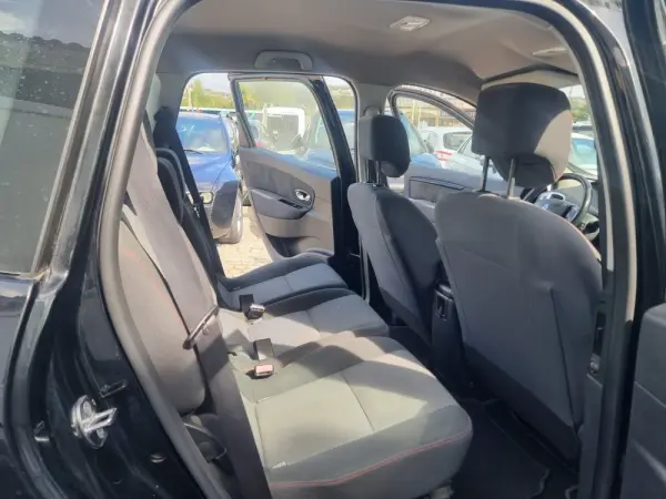 Renault Scénic 1.5 dCi Expression SS 25