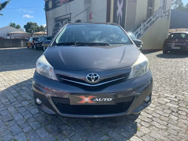 Toyota Yaris 1.0 VVT-i Comfort 2