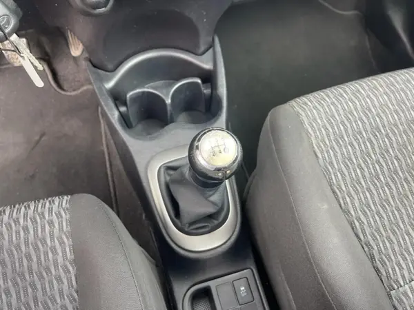 Toyota Yaris 1.0 VVT-i Comfort 24