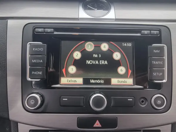 Volkswagen Passat Variant 1.6 TDi BlueMotion 11