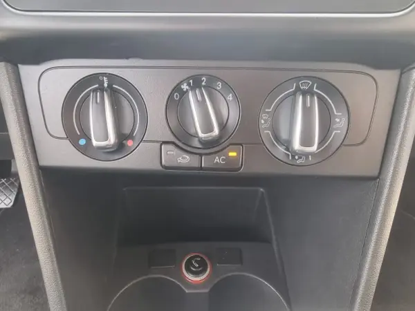 Volkswagen Polo 1.2 TDi Confortline 9