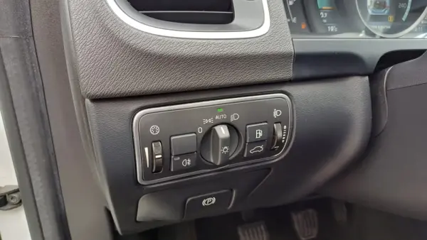 Volvo V60 Cross Country 2.0 D3 Summum 20