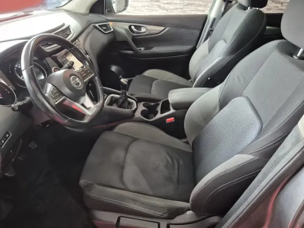 Nissan Qashqai 1.2 DIG-T Tekna Premium 8