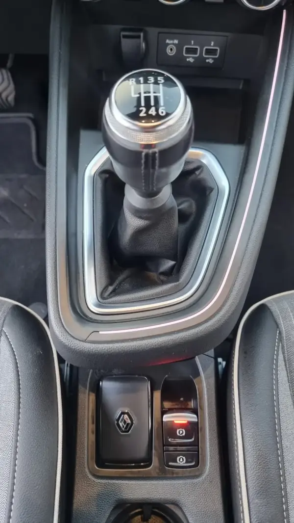 Renault Clio LUTECIA 13