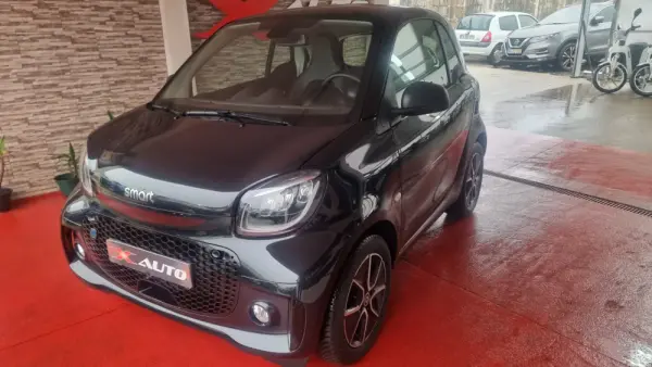 Smart ForTwo Coupé EQ Passion 1
