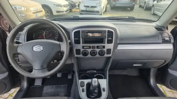 Suzuki Grand Vitara Outro 7