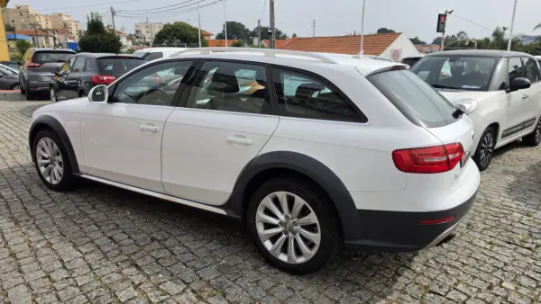 Audi A4 Allroad 2.0 TDI quattro 4