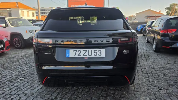 Land Rover Range Rover Velar 2.0 D R-Dynamic SE 39