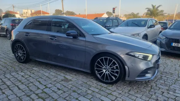 Mercedes-Benz A 180 d AMG Line Aut. 2