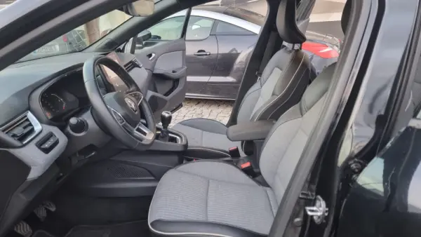 Renault Clio LUTECIA 6