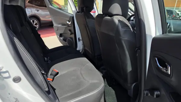 Renault Clio 15