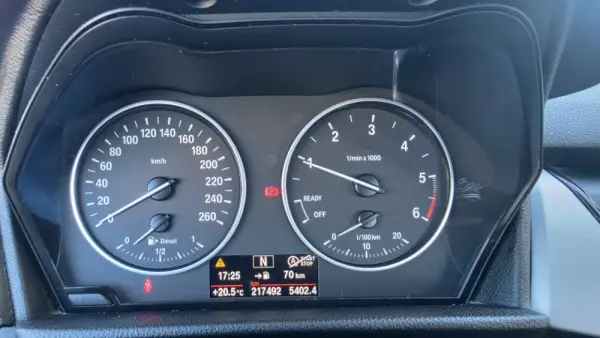 BMW 216 Active Tourer d Advantage 9
