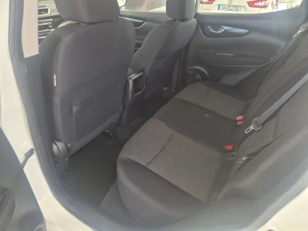 Nissan Qashqai 1.5 dCi Acenta Connect 4