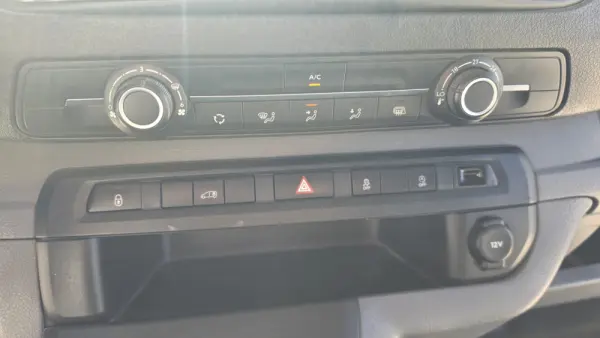 Toyota Proace Outro 13