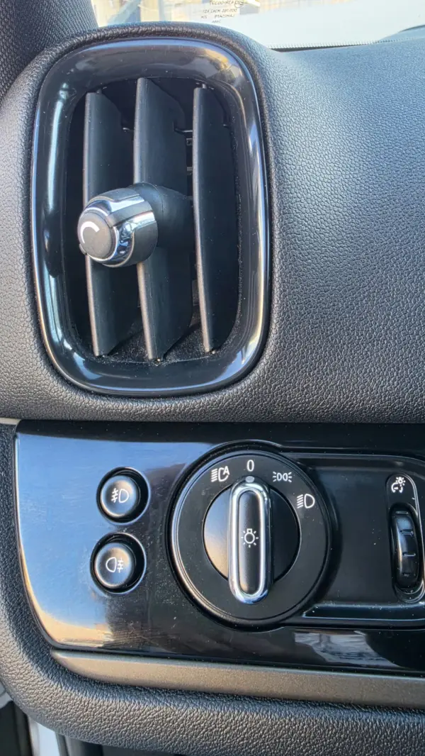 MINI Countryman One D Sport Edition Auto 22