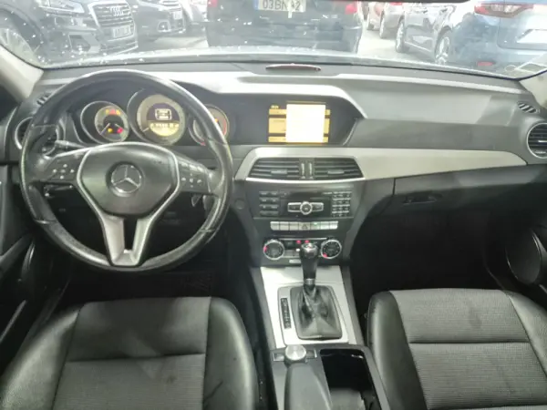 Mercedes-Benz C 220 CDi Avantgarde Aut. 9