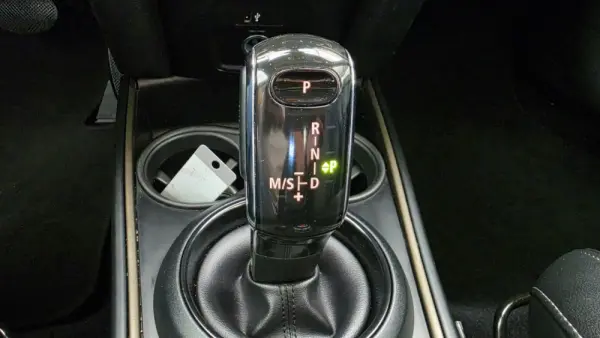 MINI Countryman One D Sport Edition Auto 19