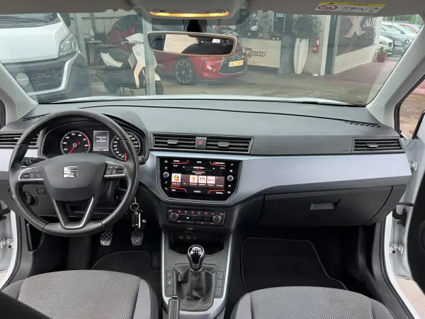 SEAT Arona 1.0 TSI Xperience 15