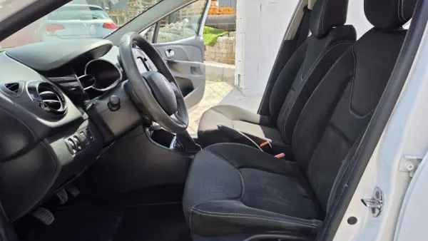 Renault Clio 12