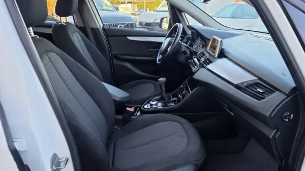 BMW 216 Active Tourer d Advantage 11