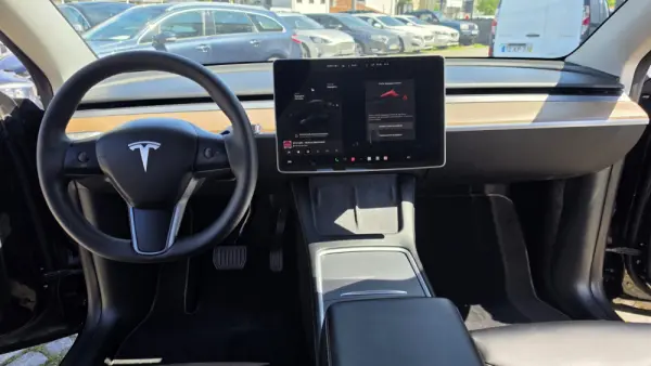 Tesla Model Y Long Range Tração Traseira Premium 6