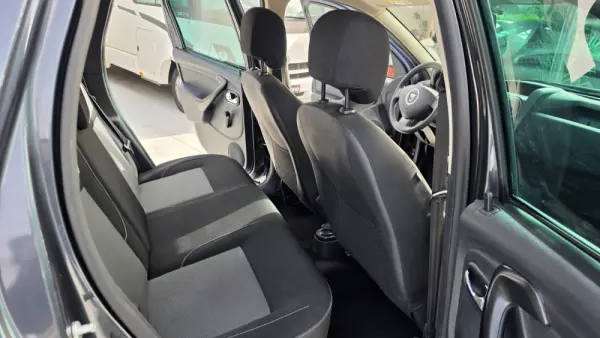 Dacia Duster 1.2 TCe Comfort 11